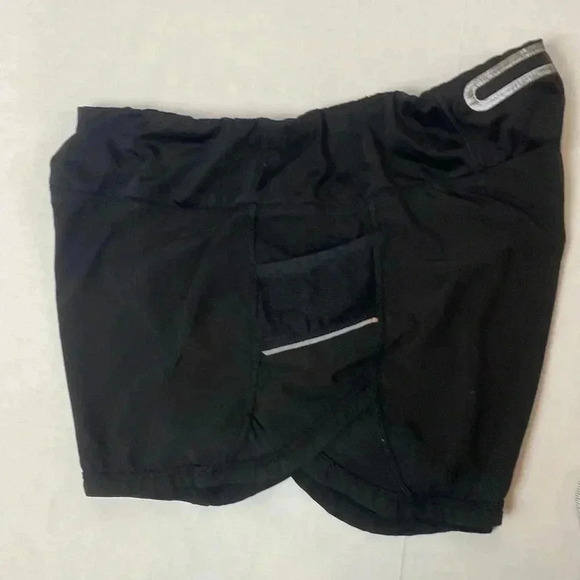 Athleta shorts women’s medium - Picture 9 of 11